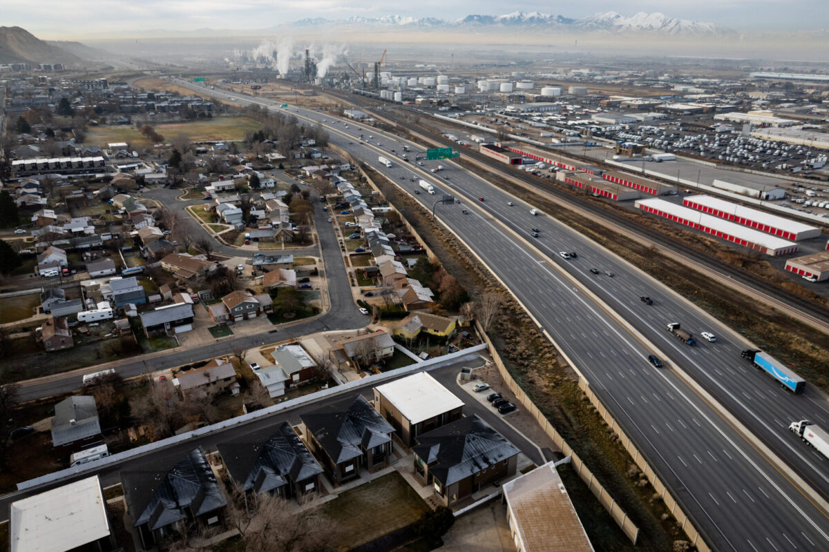 Utah lawmakers approve legal framework for driverless cars, hoping to attract companies